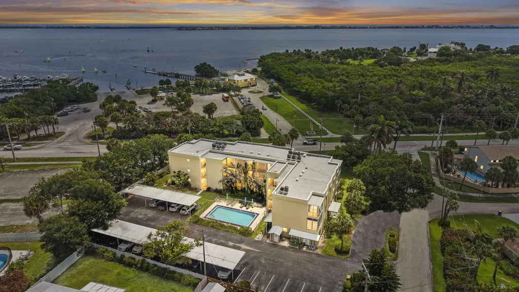 1950 NE Indian River Drive Jensen Beach FL 34957