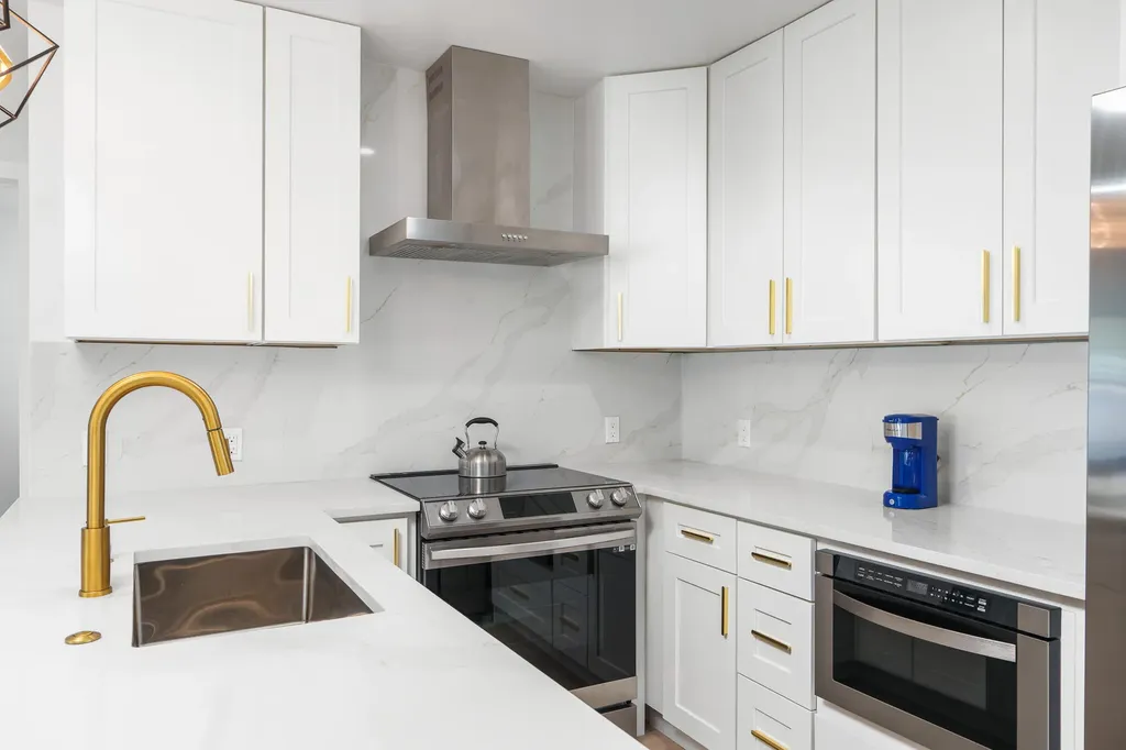 303 De Carie Street Delray Beach FL 33444