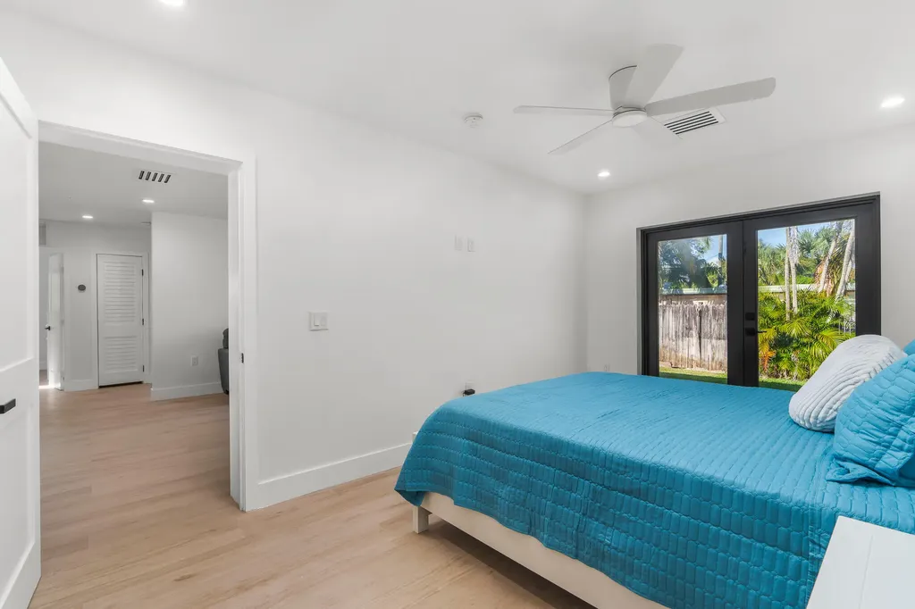303 De Carie Street Delray Beach FL 33444