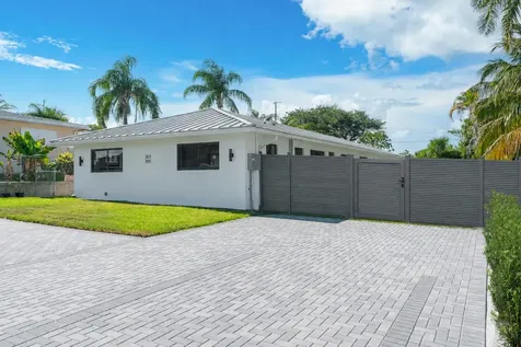 303 De Carie Street Delray Beach FL 33444