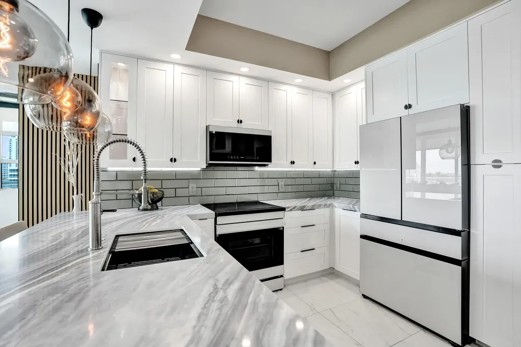 315 NE 3rd Avenue Fort Lauderdale FL 33301