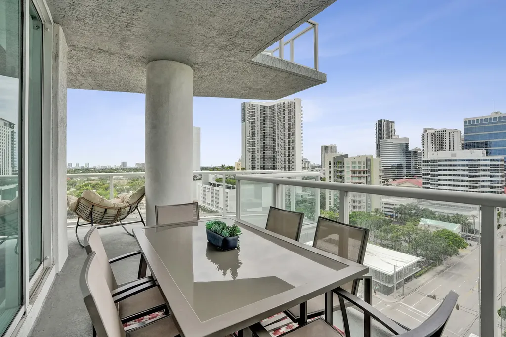 315 NE 3rd Avenue Fort Lauderdale FL 33301