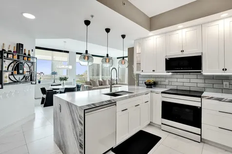 315 NE 3rd Avenue Fort Lauderdale FL 33301