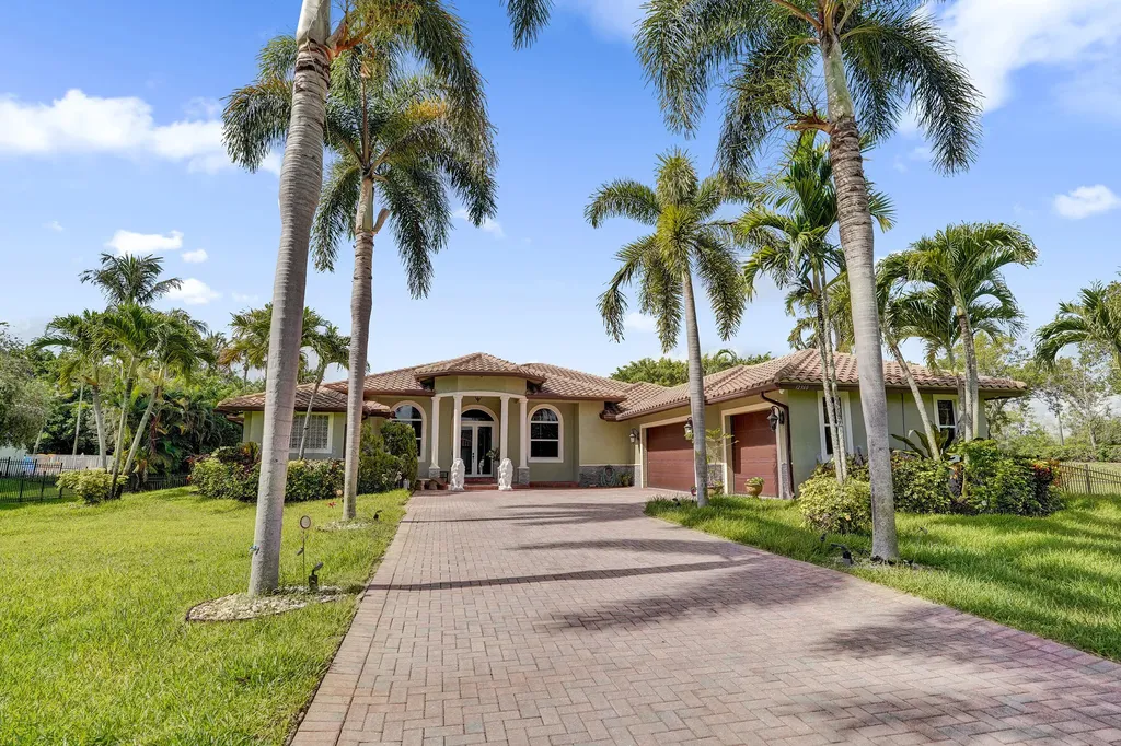 12360 NW 18th Street Plantation FL 33323