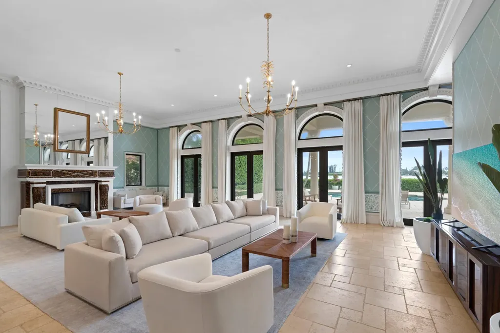 3240 N Flagler Drive West Palm Beach FL 33407