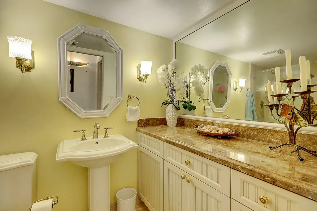 3606 S Ocean 703 Boulevard Highland Beach FL 33487