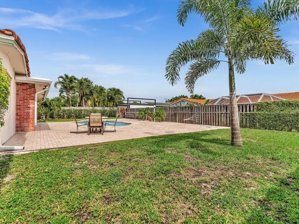 641 SE 11th Street Pompano Beach FL 33060