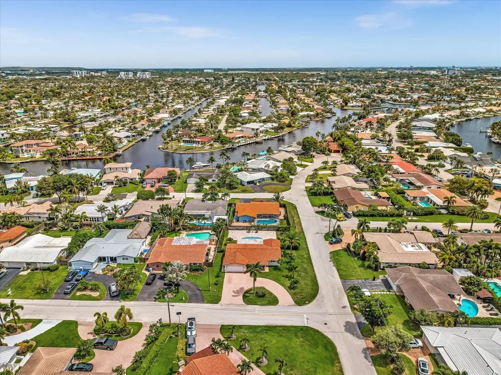 641 SE 11th Street Pompano Beach FL 33060