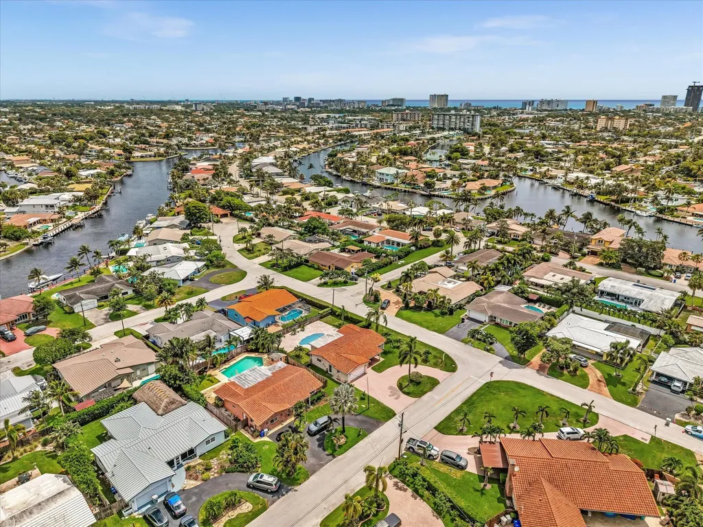 641 SE 11th Street Pompano Beach FL 33060