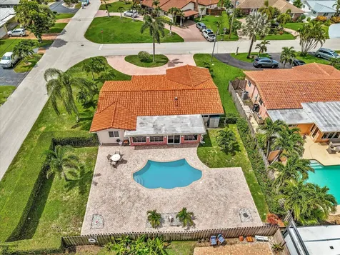 641 SE 11th Street Pompano Beach FL 33060