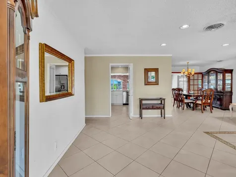 641 SE 11th Street Pompano Beach FL 33060