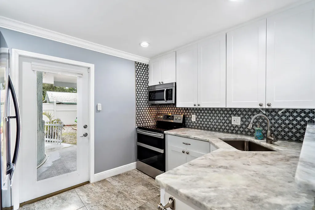 1779 Len Drive North Palm Beach FL 33408