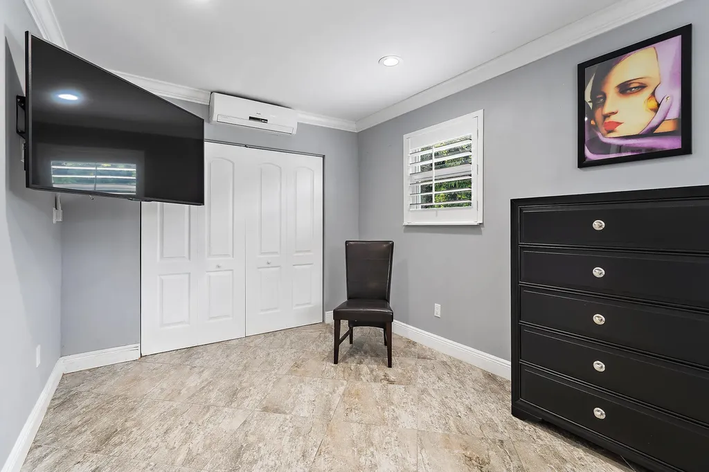 1779 Len Drive North Palm Beach FL 33408
