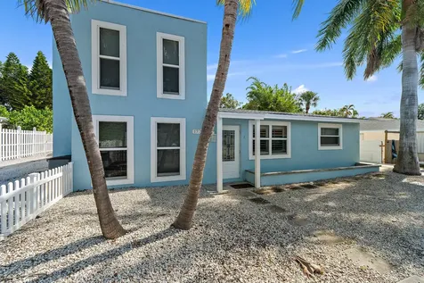 1779 Len Drive North Palm Beach FL 33408