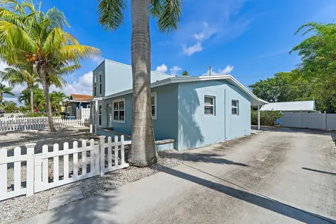 1779 Len Drive North Palm Beach FL 33408