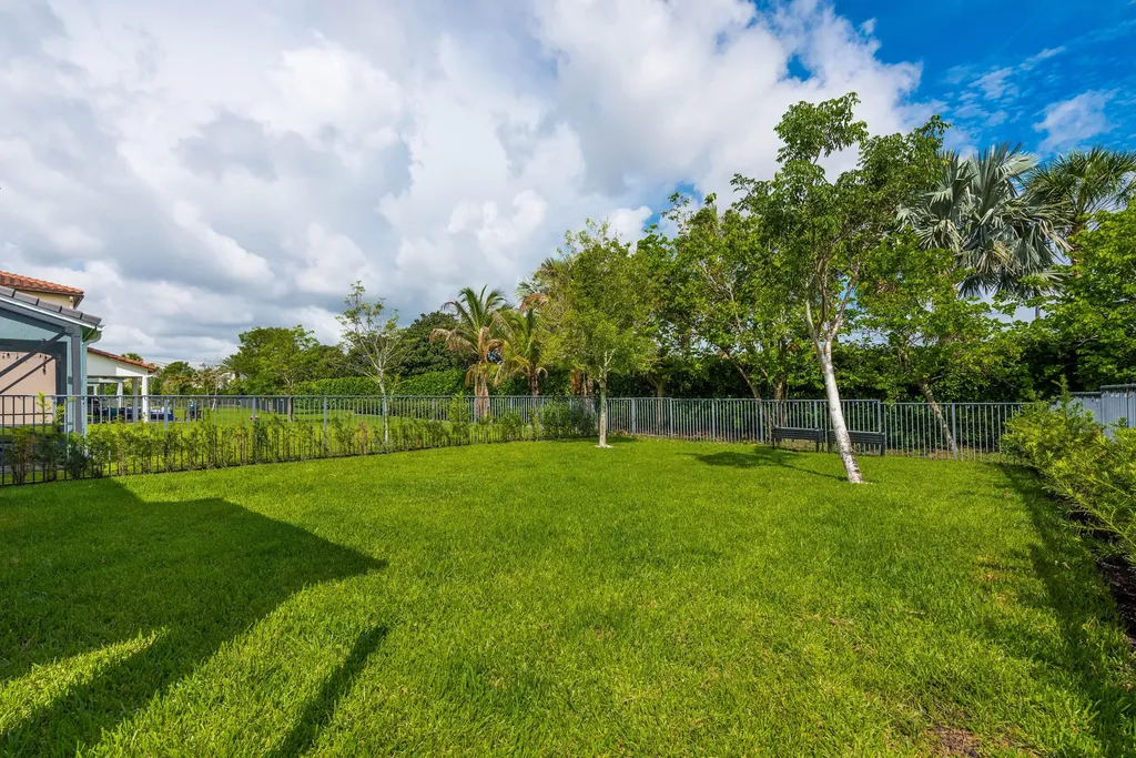 5539 Starfish Road Westlake FL 33470