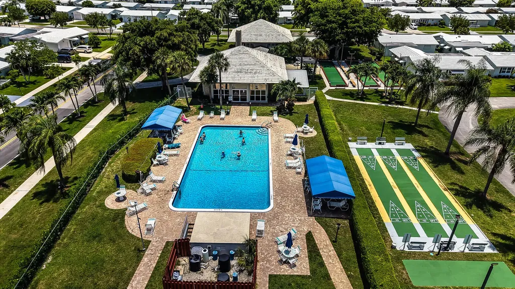 714 SW 16th Street Boynton Beach FL 33426