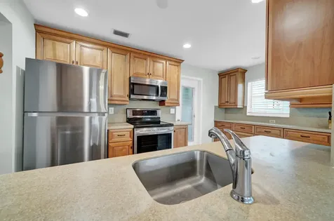 714 SW 16th Street Boynton Beach FL 33426