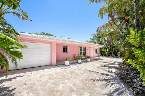 247 SE 3rd Avenue Delray Beach FL 33483