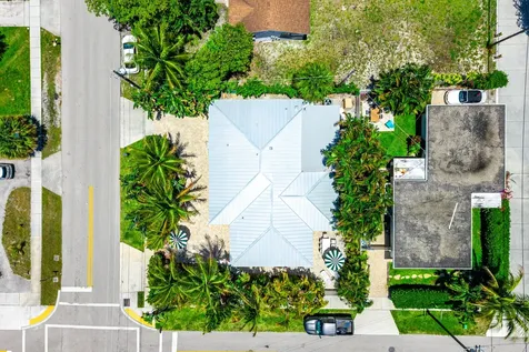 247 SE 3rd Avenue Delray Beach FL 33483