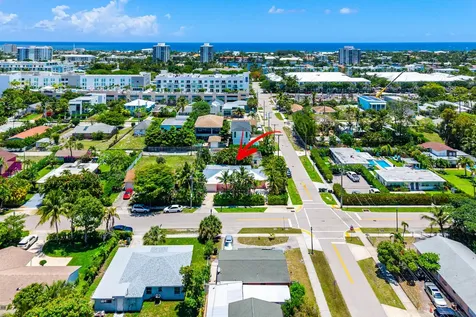 247 SE 3rd Avenue Delray Beach FL 33483