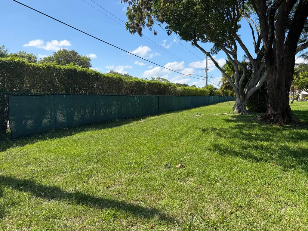 20928 Sedgewick Drive Boca Raton FL 33433