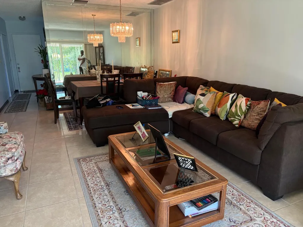 20928 Sedgewick Drive Boca Raton FL 33433