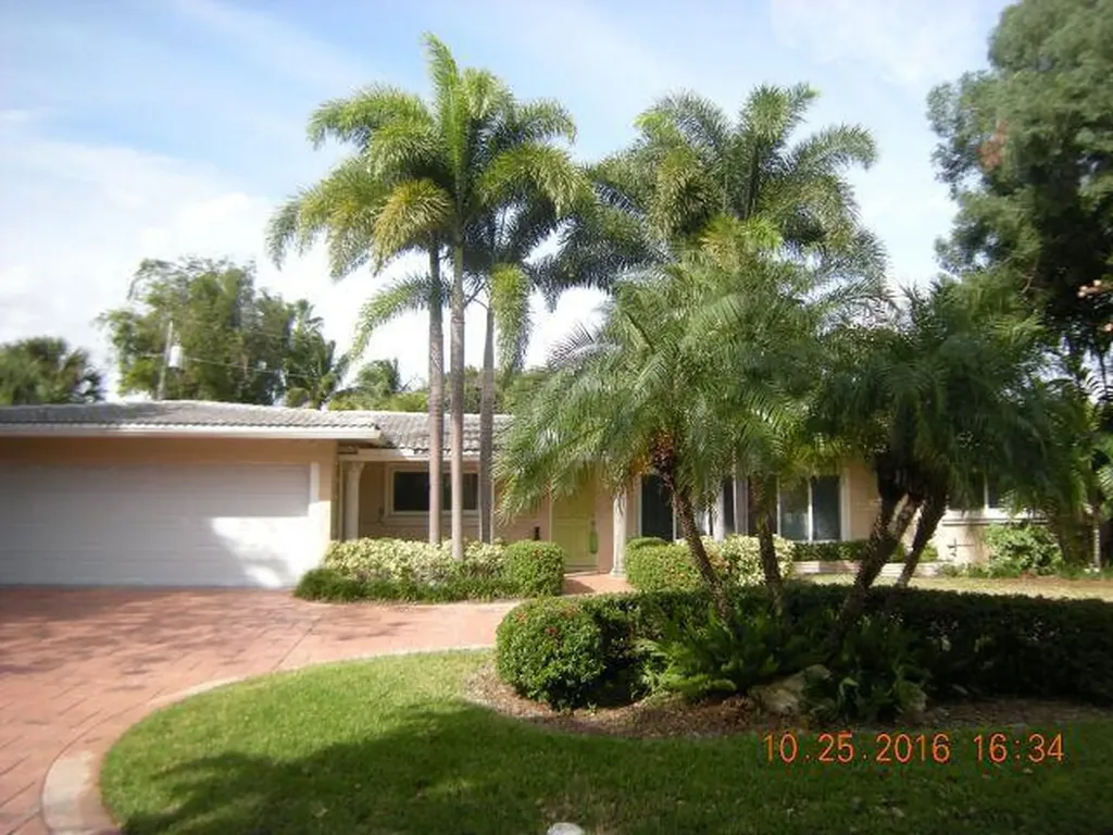 2701 NE 27th Court Fort Lauderdale FL 33306