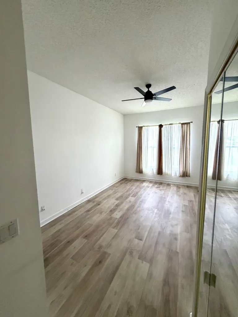 702 SW Aruba Bay Port St Lucie FL 34986