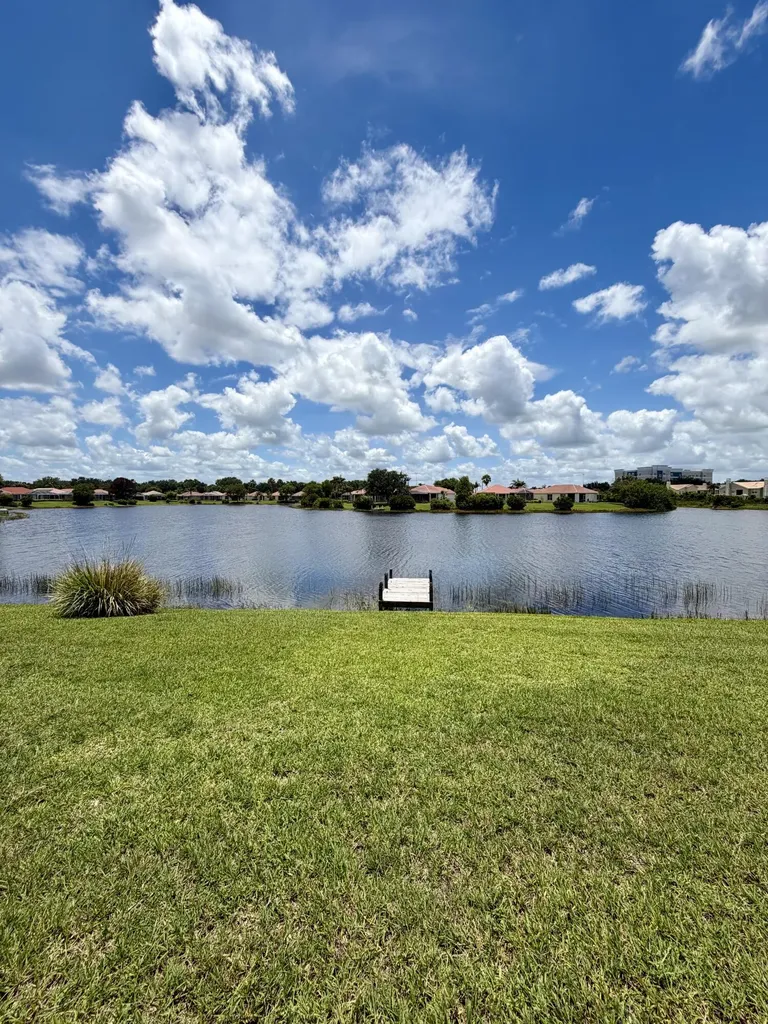 702 SW Aruba Bay Port St Lucie FL 34986