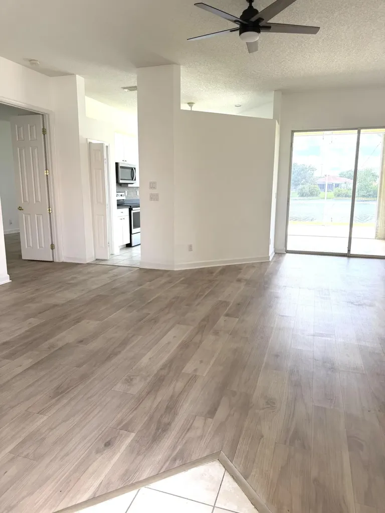 702 SW Aruba Bay Port St Lucie FL 34986