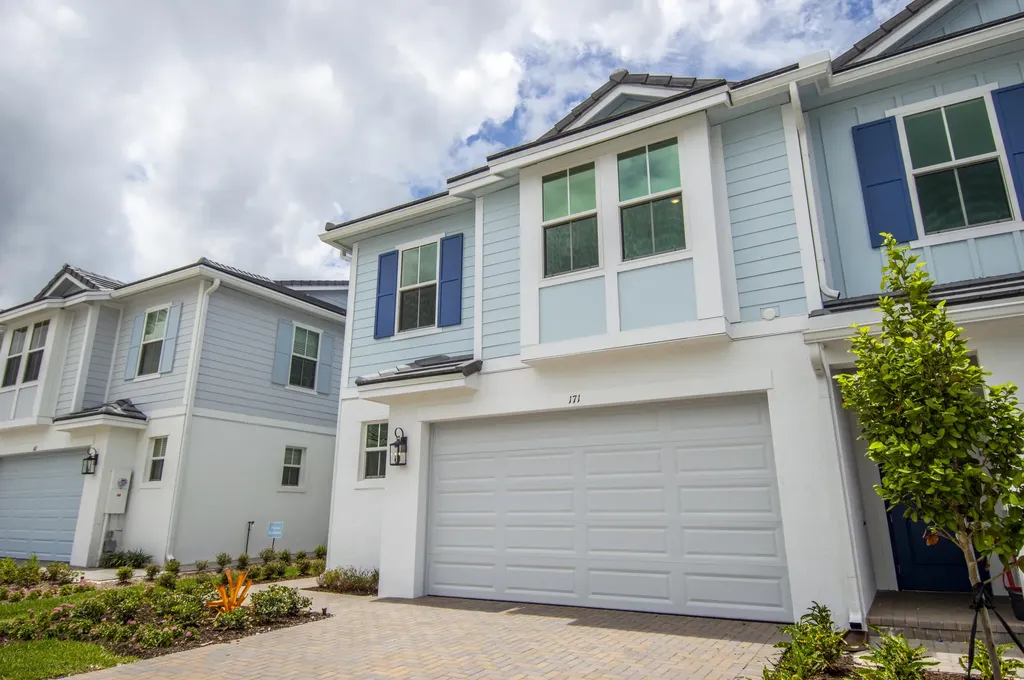 171 SE Birch Terrace Stuart FL 34997