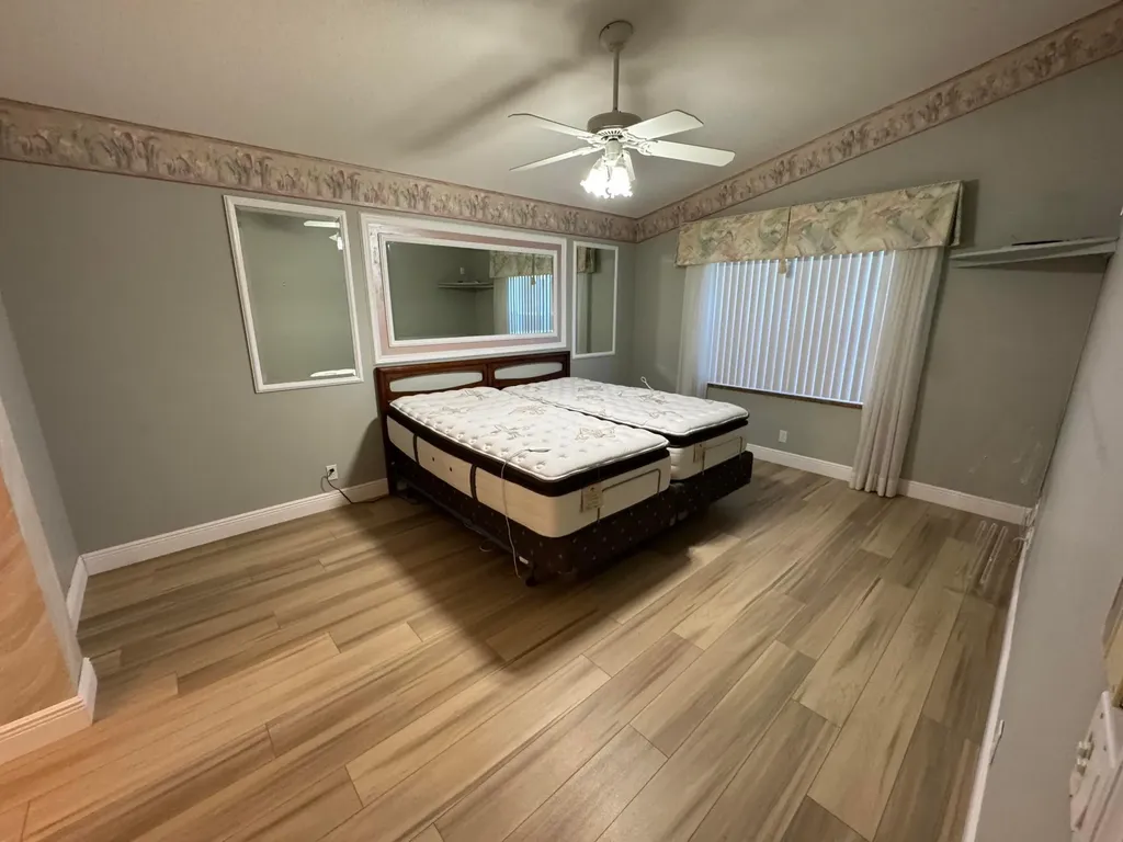 6693 Sun River Road Boynton Beach FL 33437