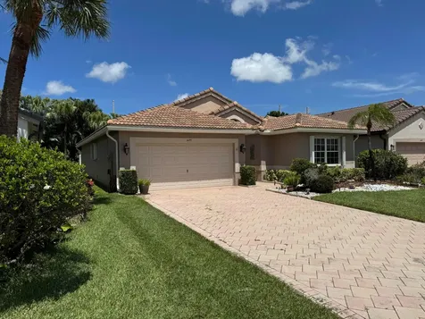 6693 Sun River Road Boynton Beach FL 33437