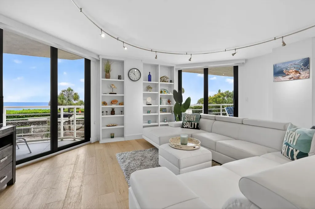 176 Helios Drive Jupiter FL 33477