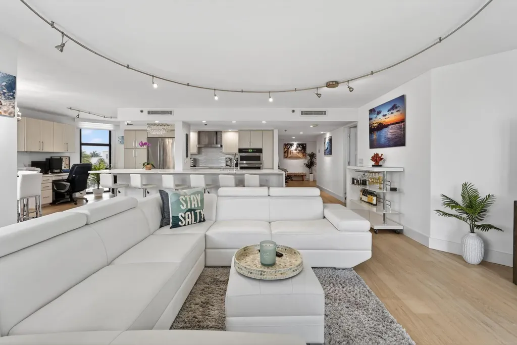 176 Helios Drive Jupiter FL 33477