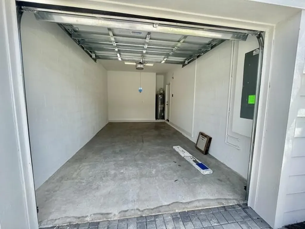 675 SE Lake Falls Street Port St Lucie FL 34984