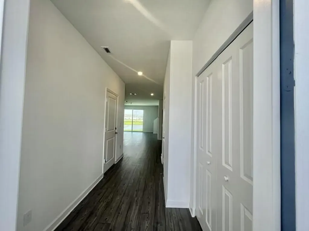 675 SE Lake Falls Street Port St Lucie FL 34984