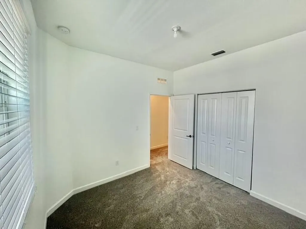 675 SE Lake Falls Street Port St Lucie FL 34984