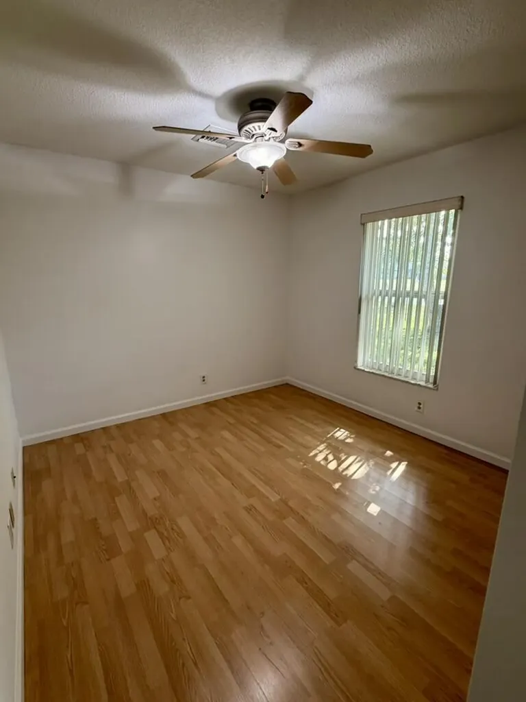 147 Sunflower Circle Royal Palm Beach FL 33411