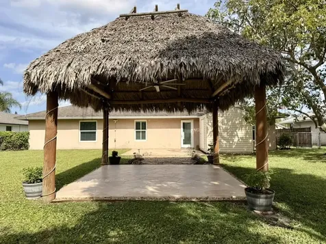 147 Sunflower Circle Royal Palm Beach FL 33411
