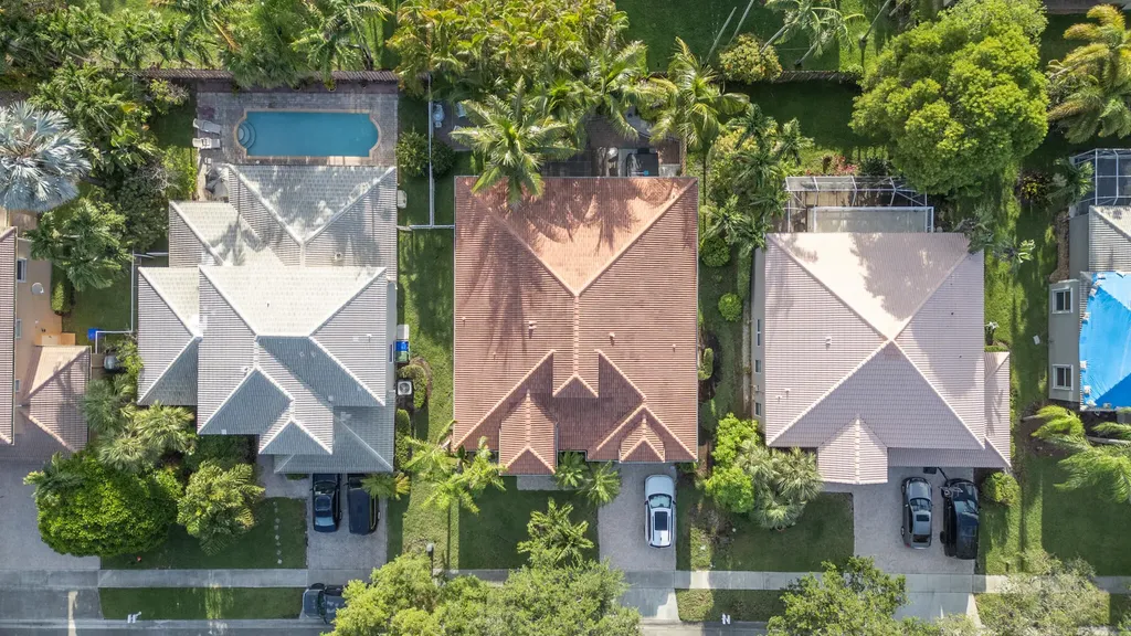 1561 NW 168th Avenue Pembroke Pines FL 33028