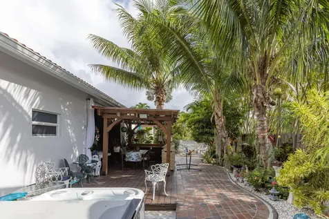 1561 NW 168th Avenue Pembroke Pines FL 33028