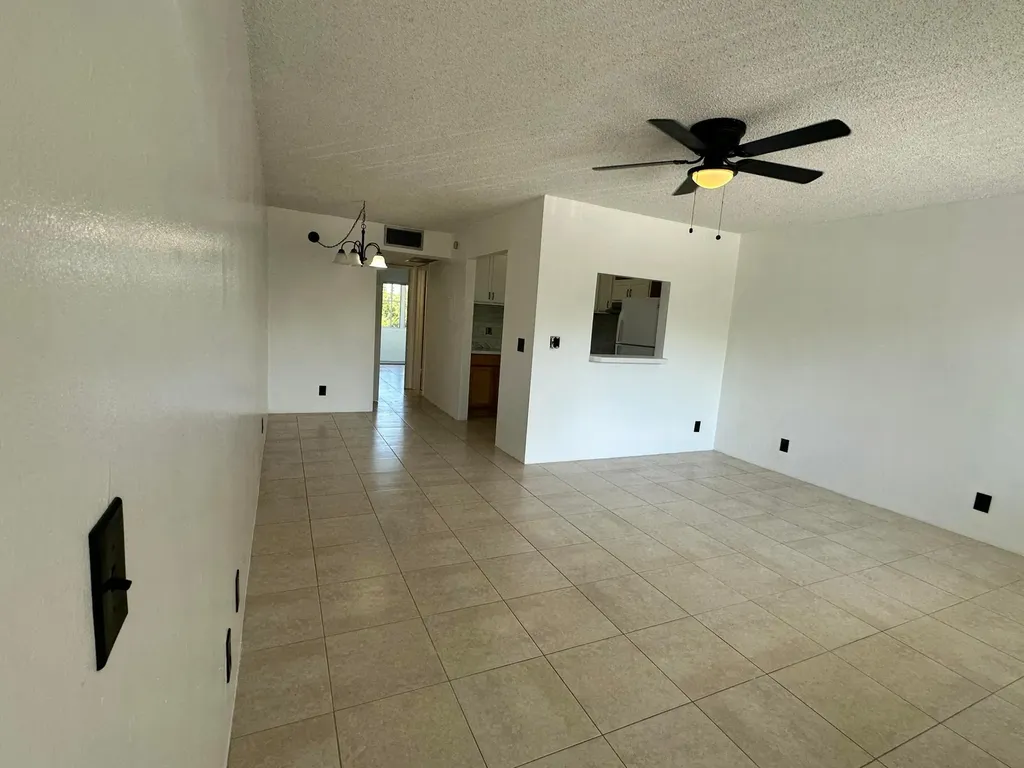555 Purdy Lane Palm Springs FL 33461