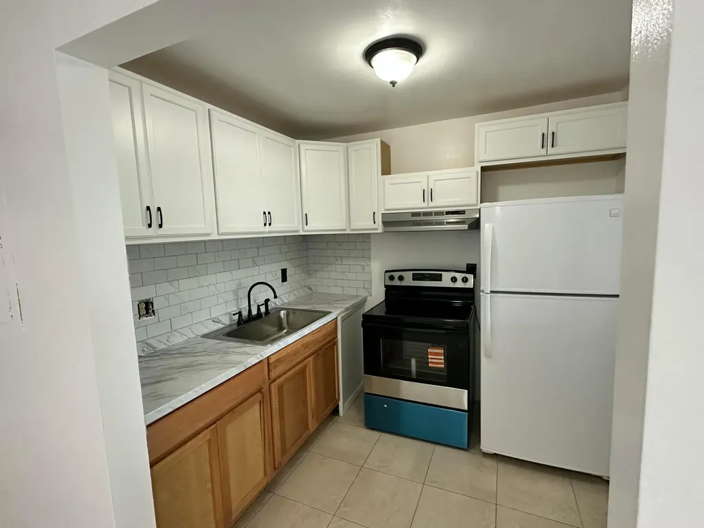555 Purdy Lane Palm Springs FL 33461
