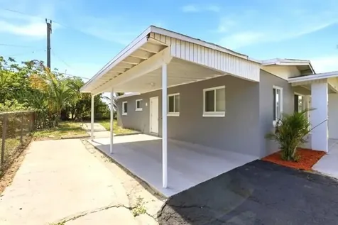 2302 Avenue M Riviera Beach FL 33404