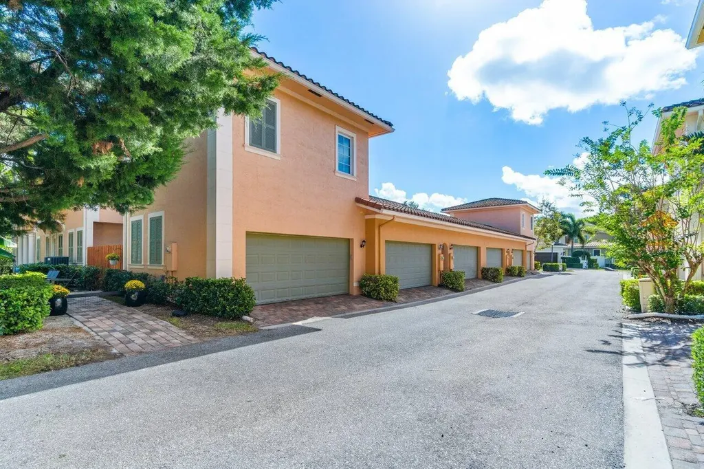 132 Midleton Way Jupiter FL 33458