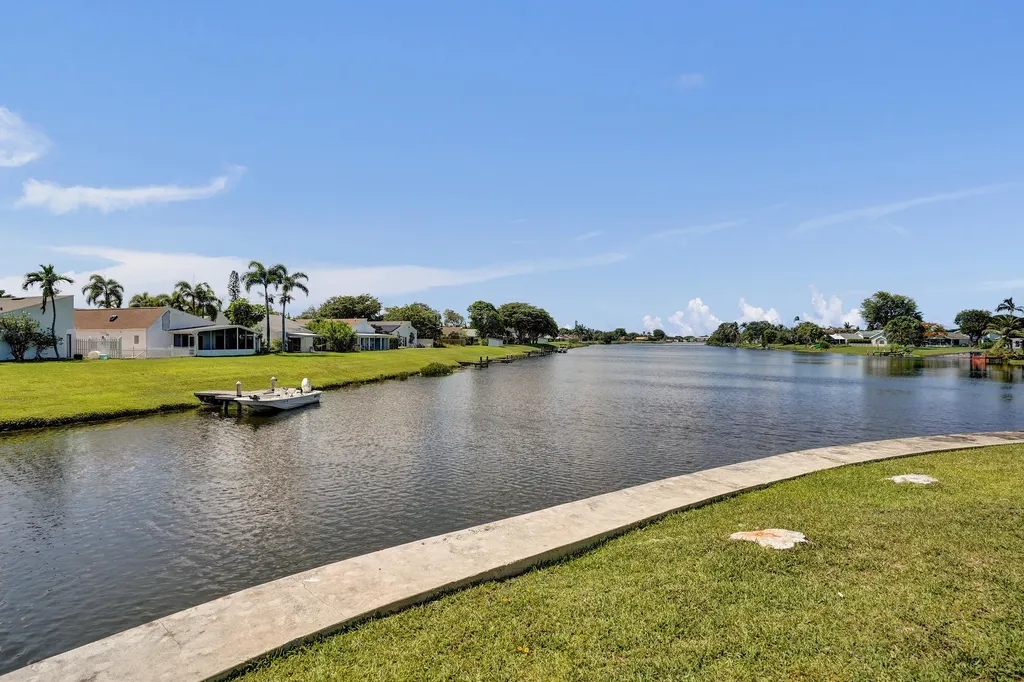 820 NW 21st Way Delray Beach FL 33445