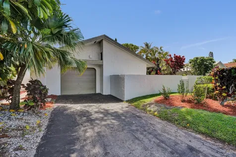 820 NW 21st Way Delray Beach FL 33445