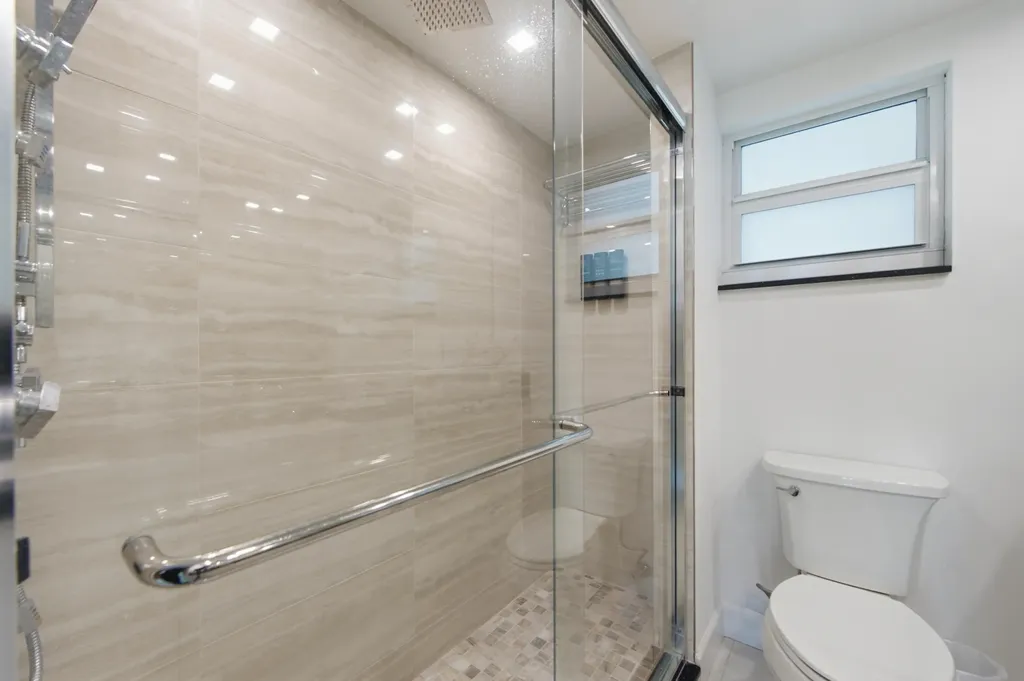 333 NE 21st Avenue Deerfield Beach FL 33441
